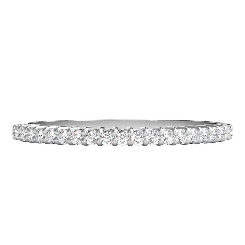 Helzberg Lab Grown Diamond Anniversary Band in 10K Gold (1/7 CT. TW.)